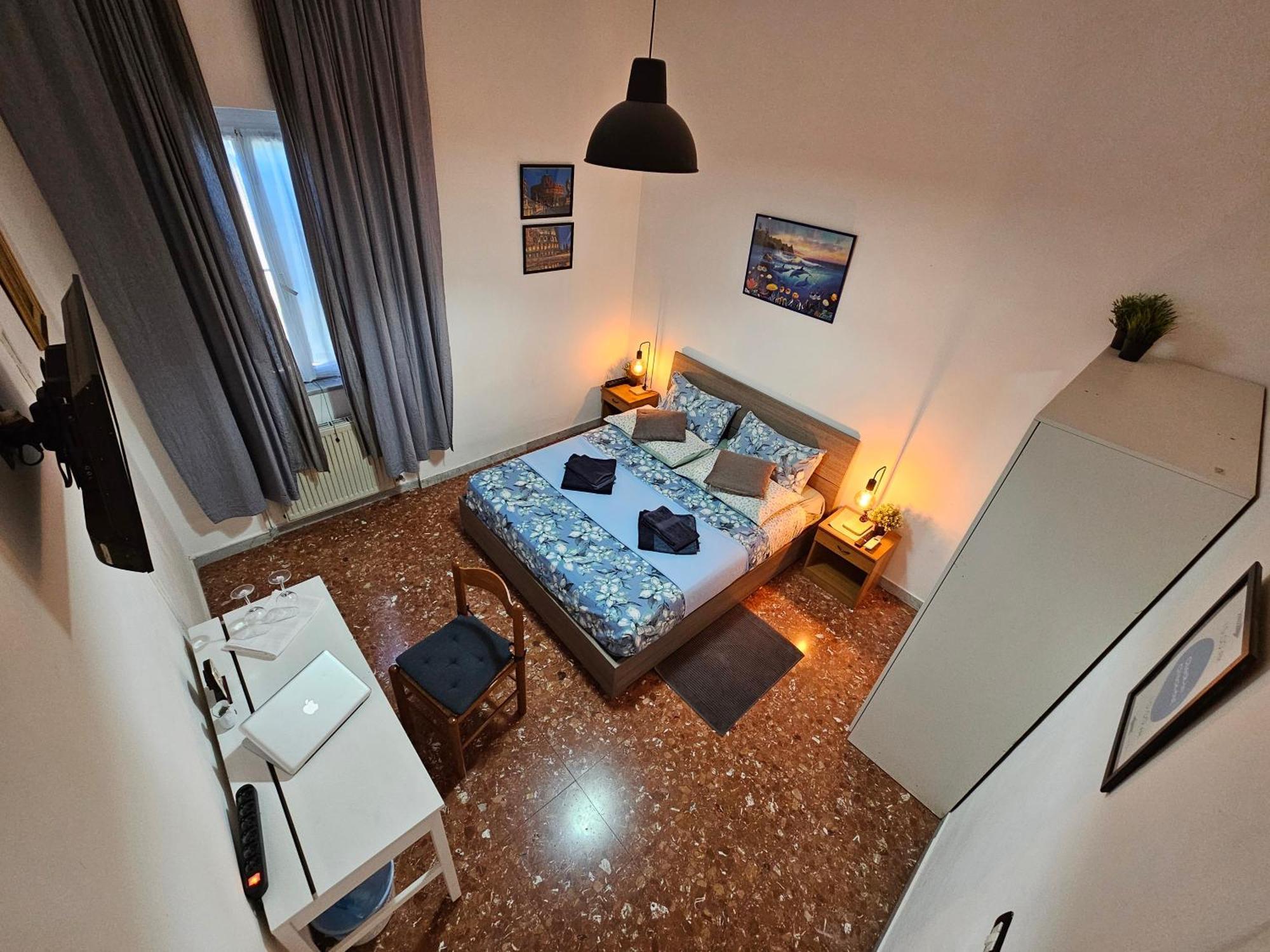 Eva Capital Guest House Vitinia Luaran gambar